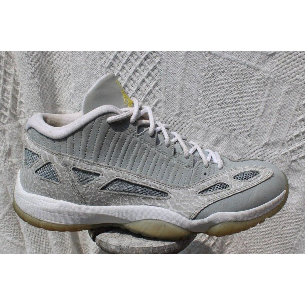 Size 12 - Jordan 11 Retro Low IE Silver 2007